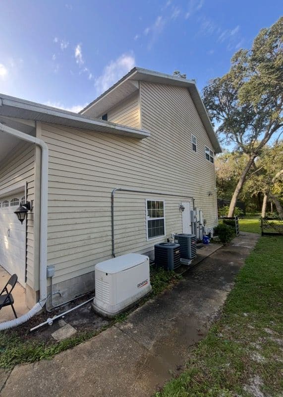 House Pressure Washing in Deland